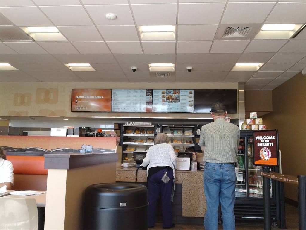 Dunkin | bakery | 825 27th Ave, Vero Beach, FL 32960, USA | 7725647455 OR +1 772-564-7455