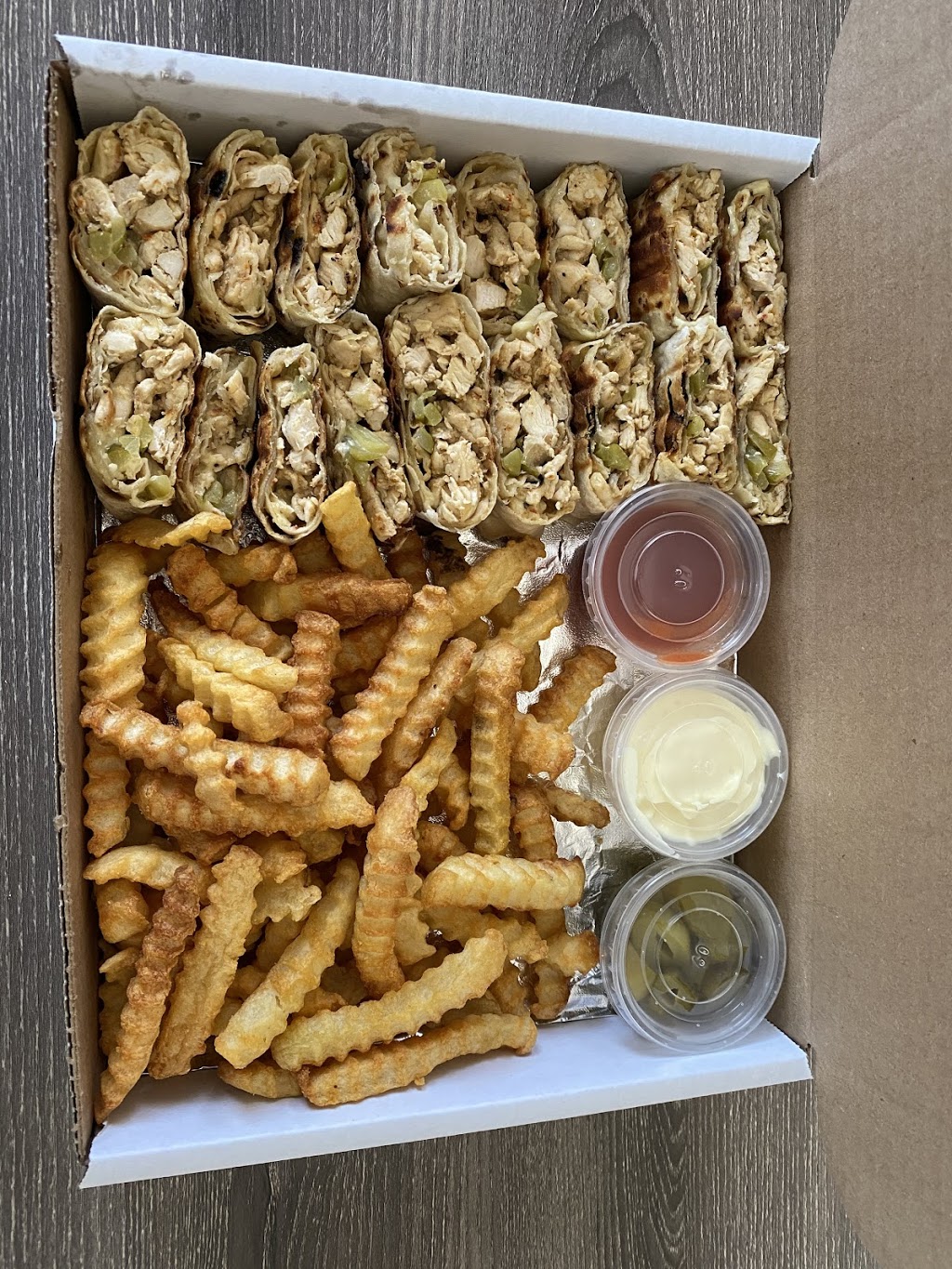 Shawerma Box | meal takeaway | 900 E Lookout Dr, Richardson, TX 75082, USA | 4699996389 OR +1 469-999-6389