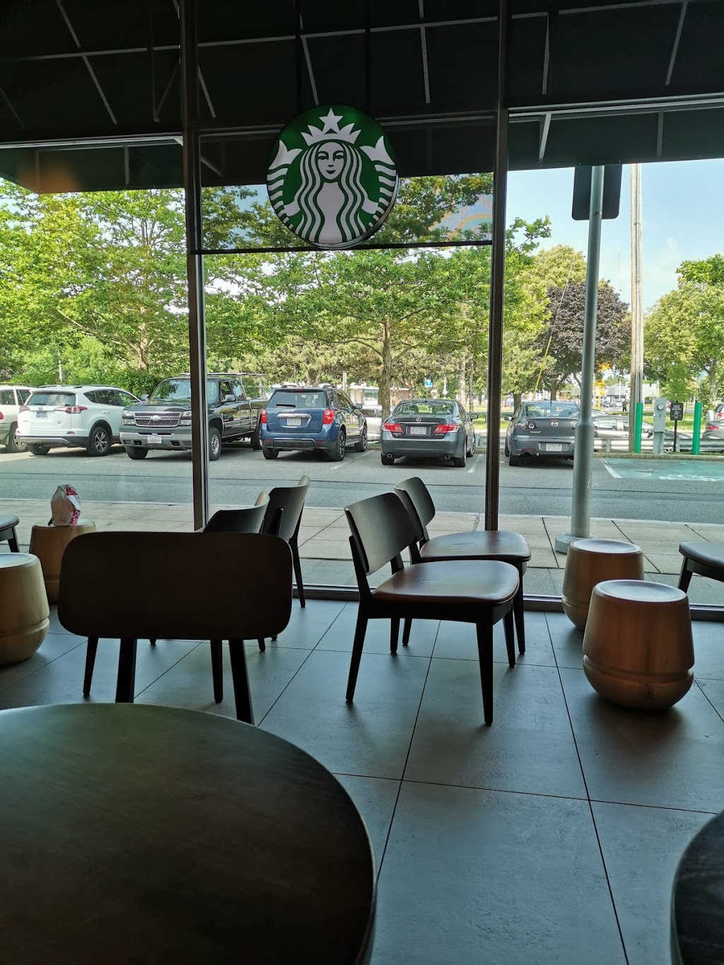 Starbucks | cafe | 5 Revere Beach Pkwy, Station Landing Phase 1, Medford, MA 02155, USA | 7813950660 OR +1 781-395-0660
