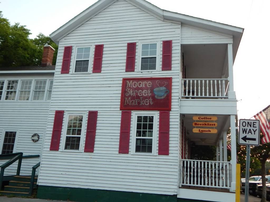 Moore Street Market | cafe | 130 State Rd 1528, Southport, NC 28461, USA | 9103634203 OR +1 910-363-4203