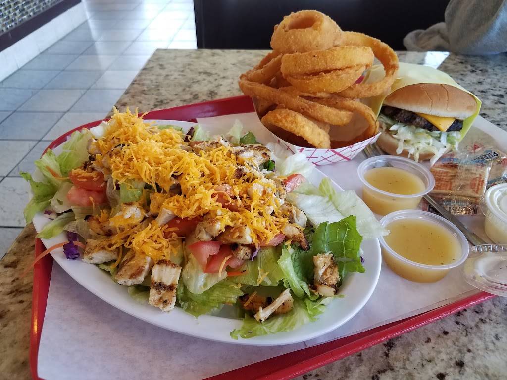 Steves | restaurant | 18202 Prairie Ave, Torrance, CA 90504, USA | 3105429600 OR +1 310-542-9600