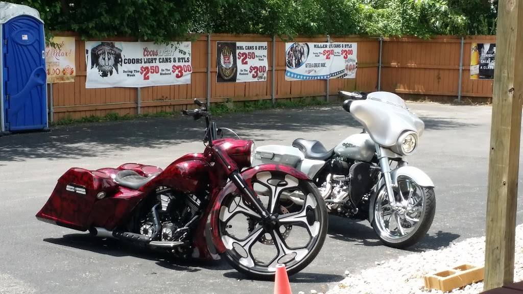 Fat Daddyz Bar & Grill | night club | 176 W Jackson St, Seneca, IL 61360, USA | 8153578700 OR +1 815-357-8700