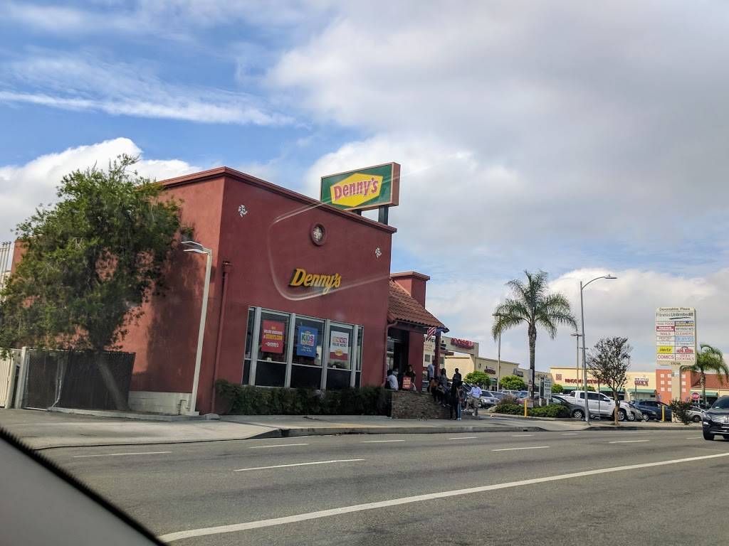 Dennys | restaurant | 17018 Devonshire St, Northridge, CA 91325, USA | 8183639400 OR +1 818-363-9400