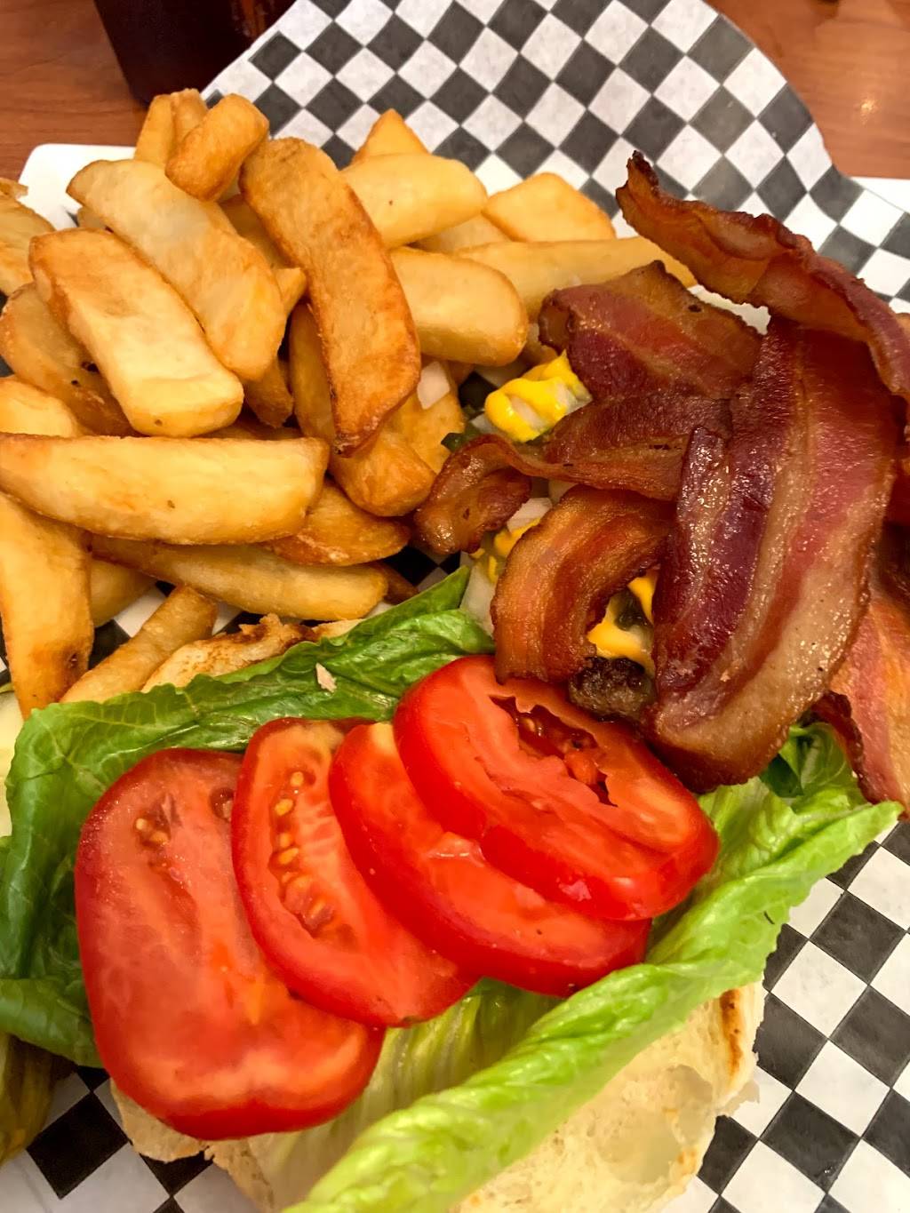 Village Pantry Restaurant | restaurant | 2473 Main St, London, ON N6P 1P9, Canada | 5196527008 OR +1 519-652-7008