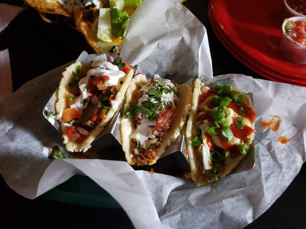 Arts Pub | restaurant | 809 E Kalamazoo St, Lansing, MI 48912, USA | 5179771033 OR +1 517-977-1033