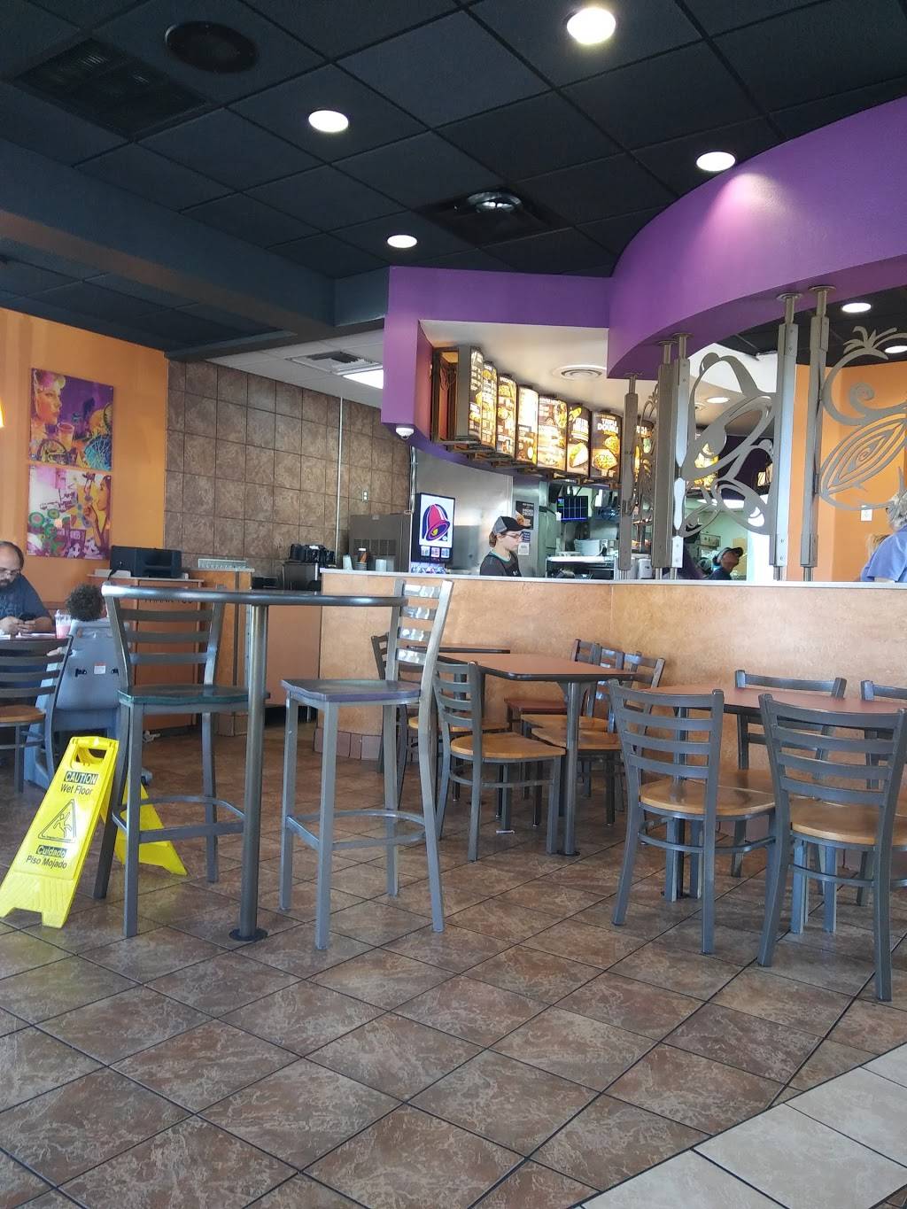 Taco Bell | meal takeaway | 2433 N Chester Ave, Bakersfield, CA 93308, USA | 6613990915 OR +1 661-399-0915