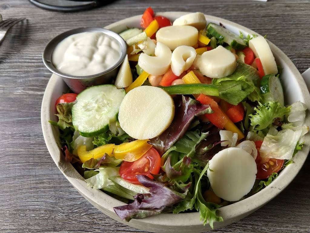 Fathoms Restaurant & Bar | restaurant | 5785 Cape Harbour Dr #106, Cape Coral, FL 33914, USA | 2395420123 OR +1 239-542-0123