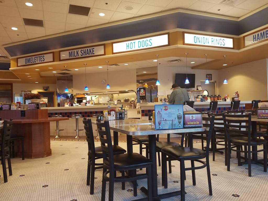 5 & Diner Delux | restaurant | 11340 W Bell Rd #125, Surprise, AZ 85378, USA | 6235834100 OR +1 623-583-4100