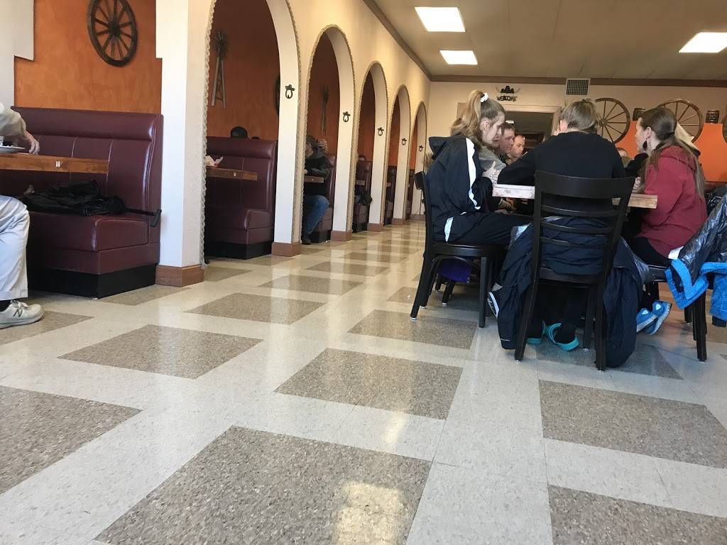 Saucedo’s Mexican Restaurant | restaurant | 407 Washburn Ave, Belgrade, MN 56312, USA | 3202540024 OR +1 320-254-0024