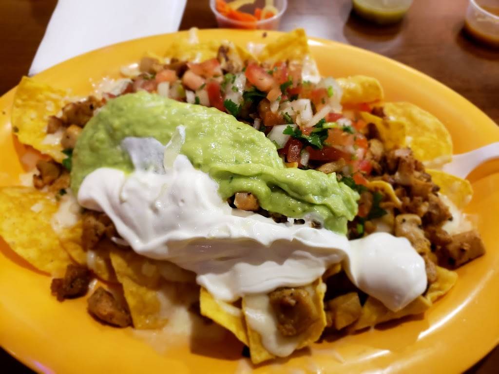 Las Cazuelas | restaurant | 3156 Del Monte Blvd, Marina, CA 93933, USA | 8319013741 OR +1 831-901-3741