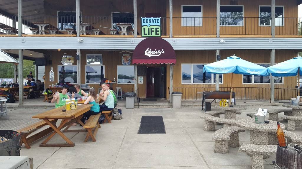 Christys Landing | restaurant | 2952 Waubesa Ave, Madison, WI 53711, USA | 6082225391 OR +1 608-222-5391