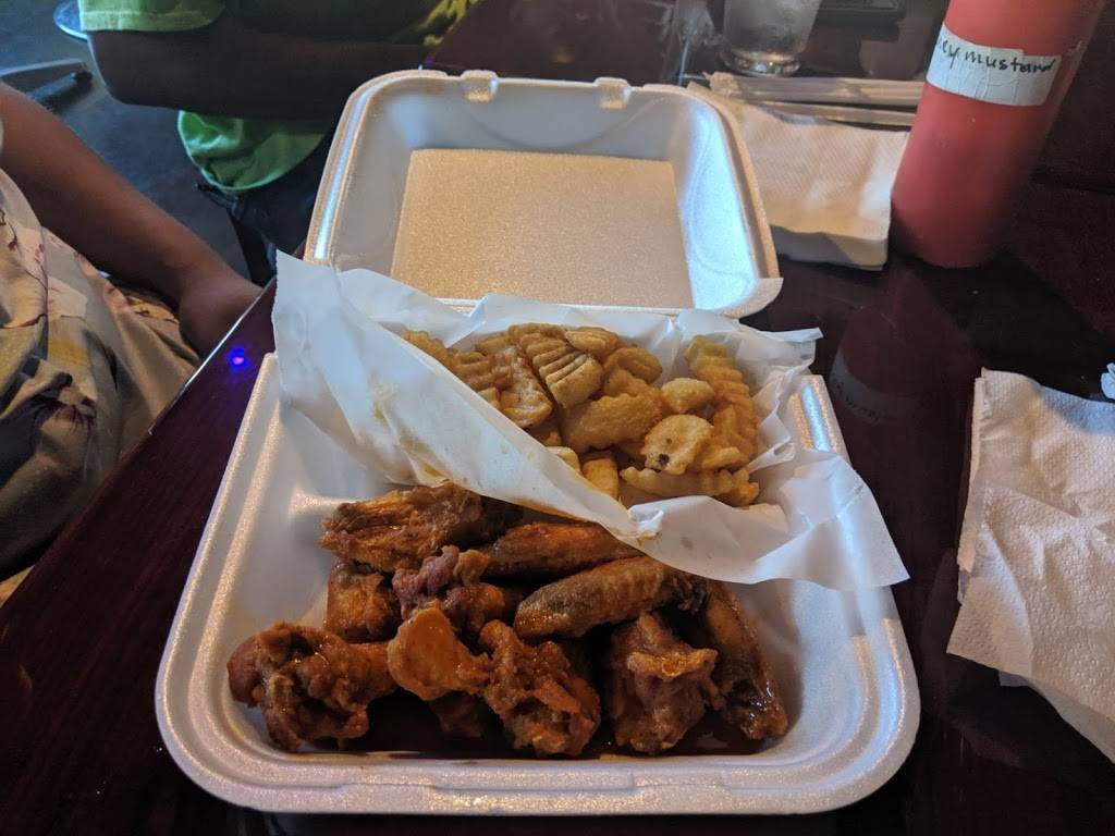 Sadiqs Bistro | restaurant | 3762 Campbellton Rd SW, Atlanta, GA 30331, USA | 6782429147 OR +1 678-242-9147