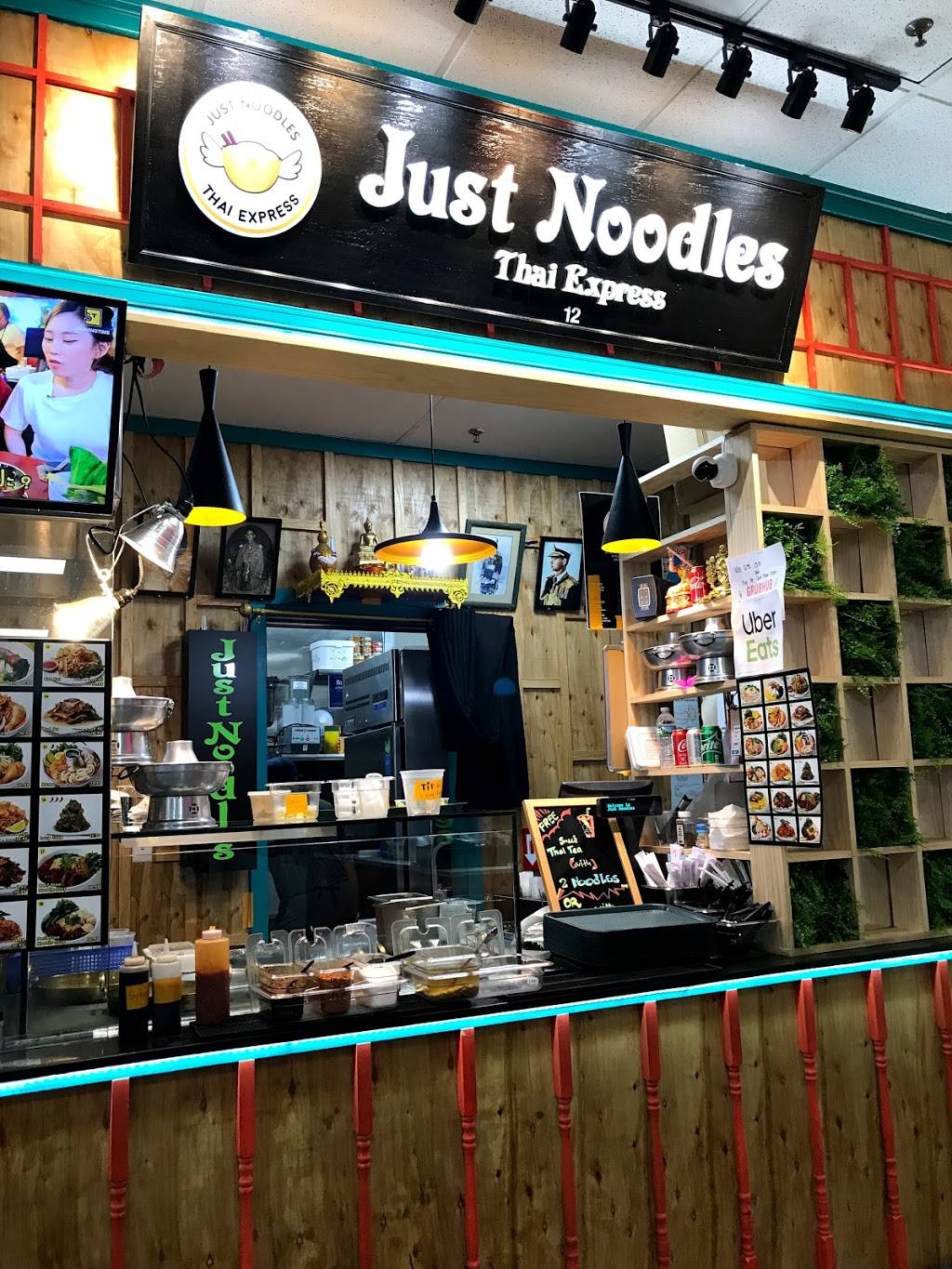 Just Noodles Thai Express | restaurant | 8202 45th Ave store 12, Elmhurst, NY 11373, USA | 8458239018 OR +1 845-823-9018