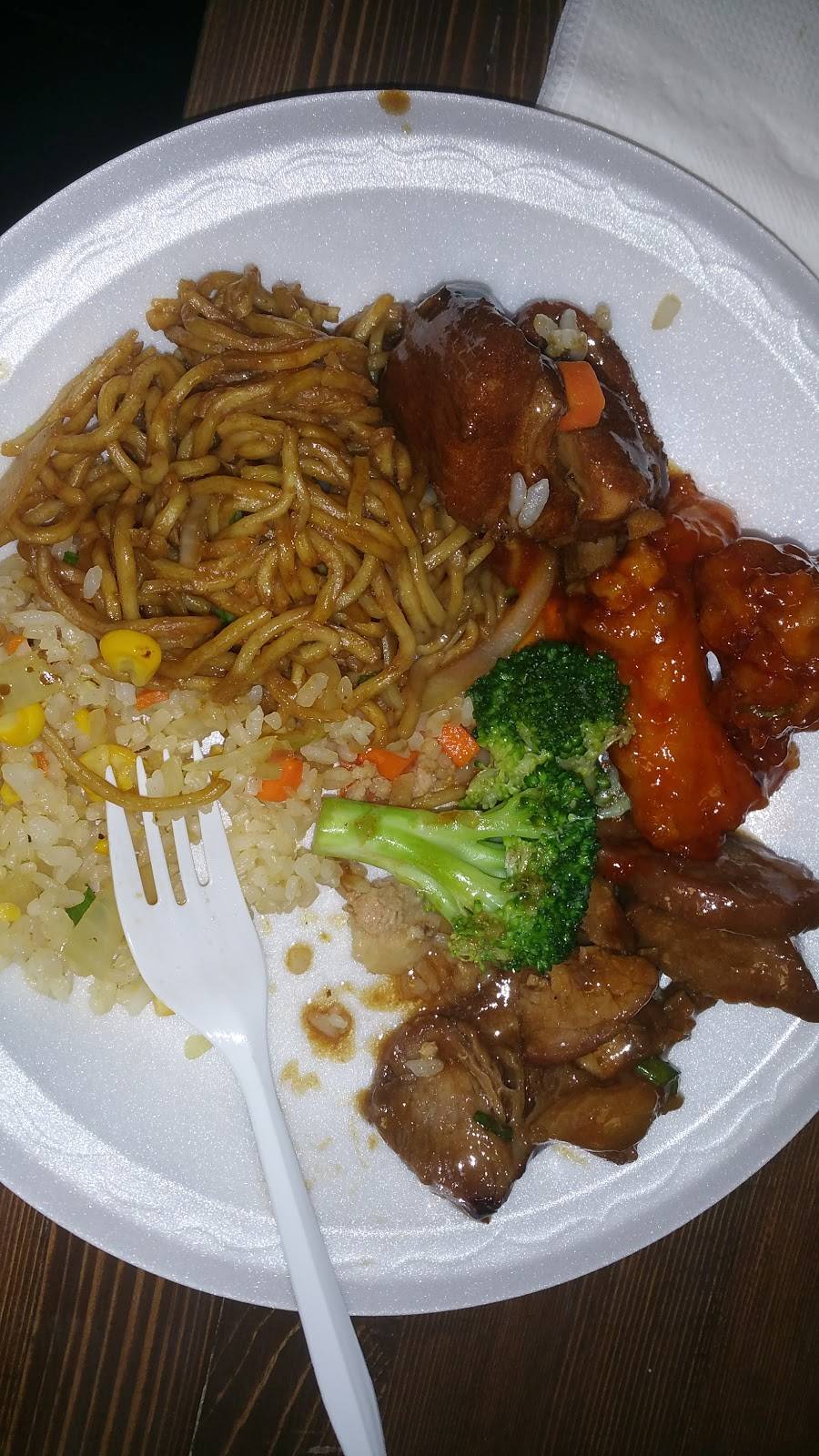 Hilltop Chinese restaurant | restaurant | 31956 Hilltop Blvd, Running Springs, CA 92382, USA | 9098910965 OR +1 909-891-0965