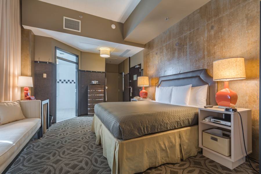 Proximity Hotel | restaurant | 704 Green Valley Rd, Greensboro, NC 27408, USA | 3363798200 OR +1 336-379-8200