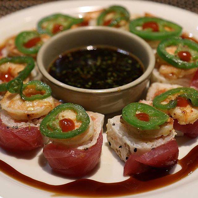 Sushi Wabi | restaurant | 8427 W Lake Mead Blvd, Las Vegas, NV 89128, USA | 7022330008 OR +1 702-233-0008