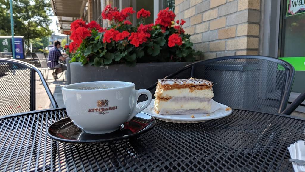 The French Bakery | bakery | 219 Kirkland Ave #102, Kirkland, WA 98033, USA | 4258984510 OR +1 425-898-4510