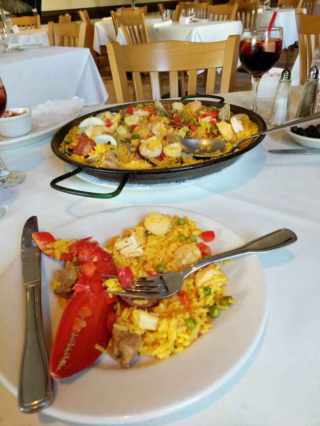 Tio Pepe Restaurant & Bar | restaurant | 6618 Castor Ave, Philadelphia, PA 19149, USA | 2157424775 OR +1 215-742-4775