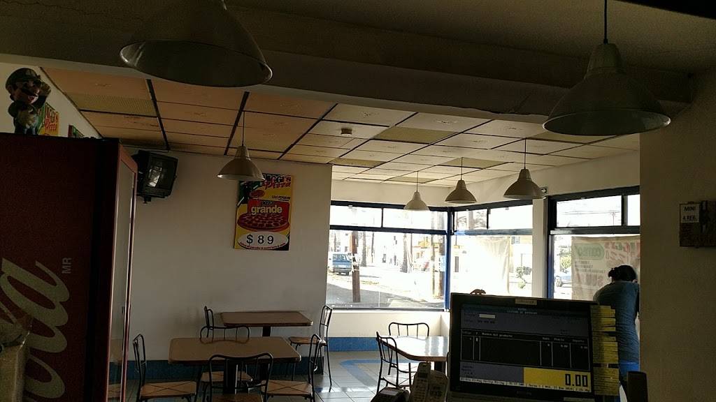 Luiggis Pizza | restaurant | Calle Delante 110, California, 22840 Ensenada, B.C., Mexico | 016461205888 OR +52 646 120 5888