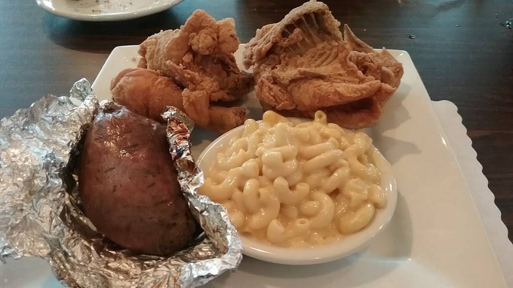 The Southern Table | restaurant | Bunnell, FL 32110, USA | 3862633120 OR +1 386-263-3120