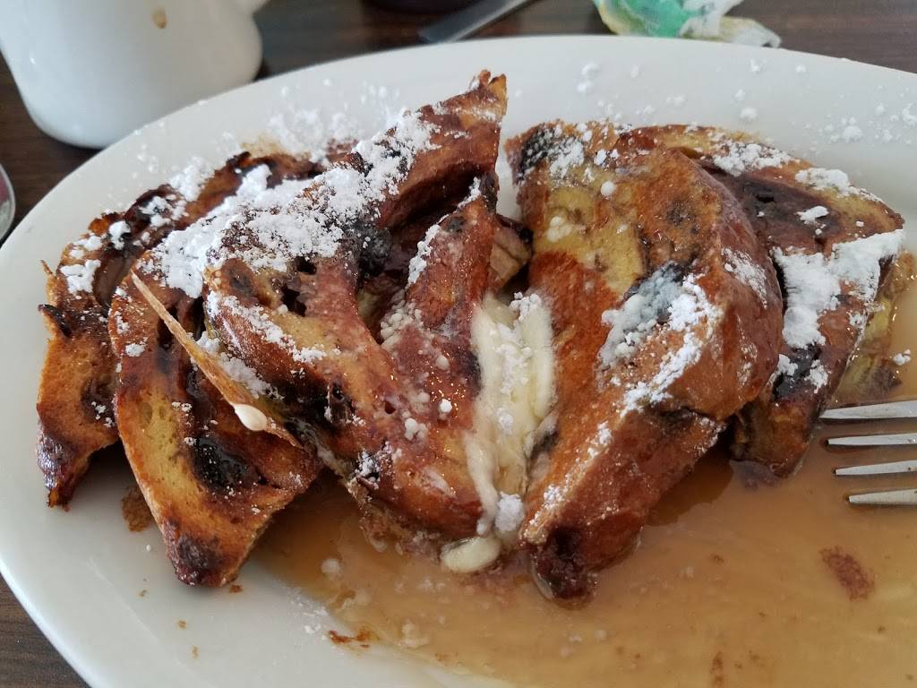 Heavy Evies Diner | restaurant | 2 Maple Ave, Rutland, MA 01543, USA | 7742340600 OR +1 774-234-0600