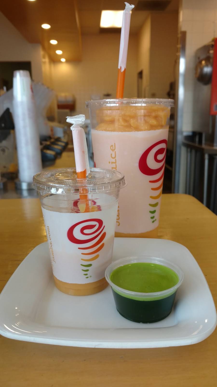 Jamba Juice 1-17 & Thunderbird | restaurant | 2737 W. Thunderbird Ste.. 101, Phoenix, AZ 85053, USA | 6029384545 OR +1 602-938-4545