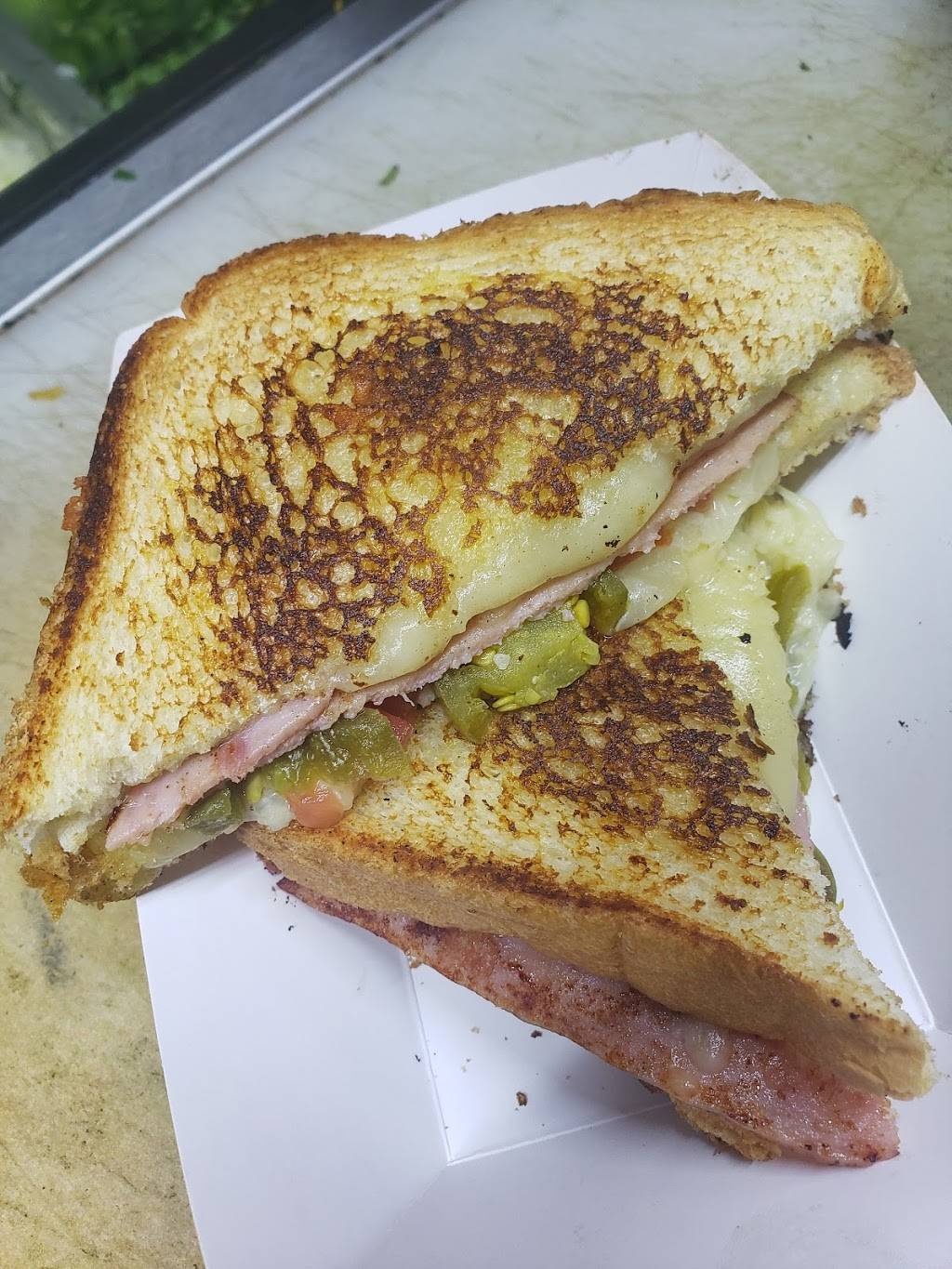 Eado food and drink | restaurant | 2101 Walker St, Houston, TX 77003, USA | 8324263333 OR +1 832-426-3333