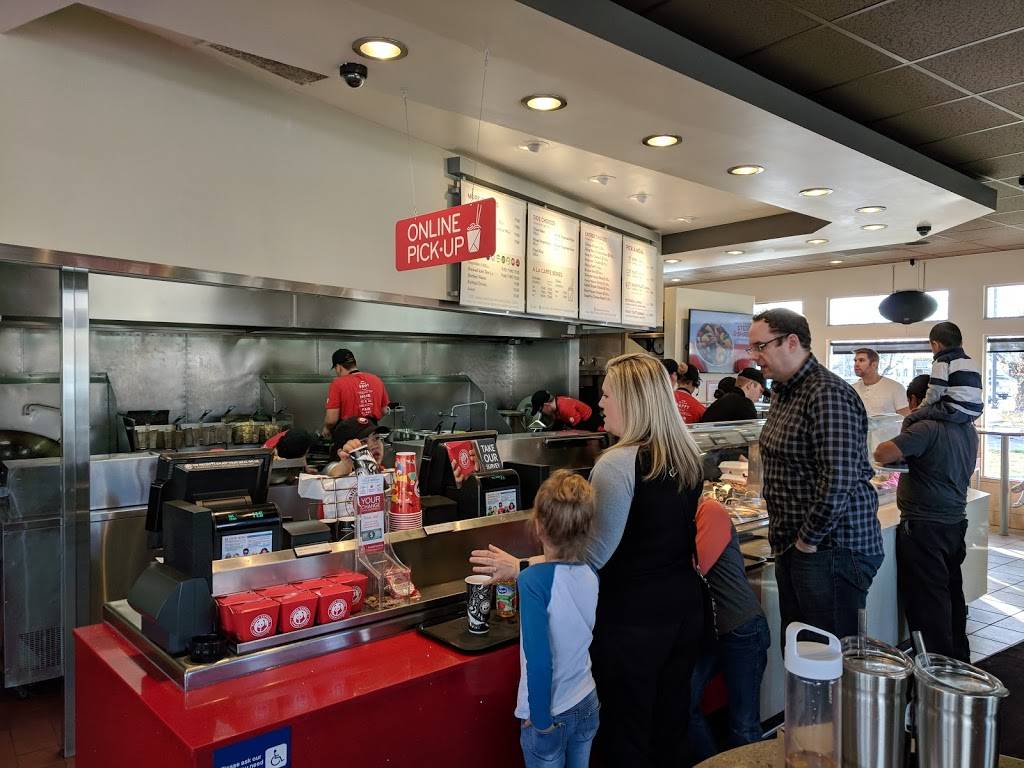 Panda Express | restaurant | 80 E Center St, Orem, UT 84057, USA | 8018027830 OR +1 801-802-7830