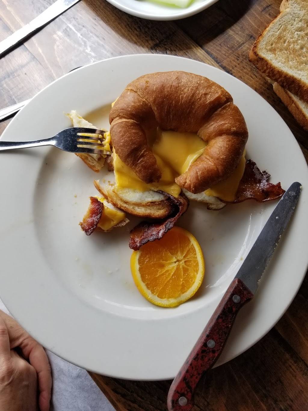 Jelly Pancake House | restaurant | 399 E 81st Ave, Merrillville, IN 46410, USA | 2197360100 OR +1 219-736-0100