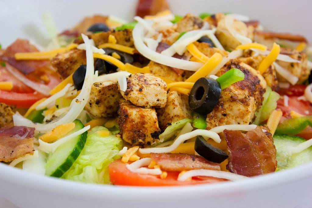 AJs Pizza, Subs, and Wings | restaurant | 3215 US-1, Fort Pierce, FL 34982, USA | 7724662525 OR +1 772-466-2525