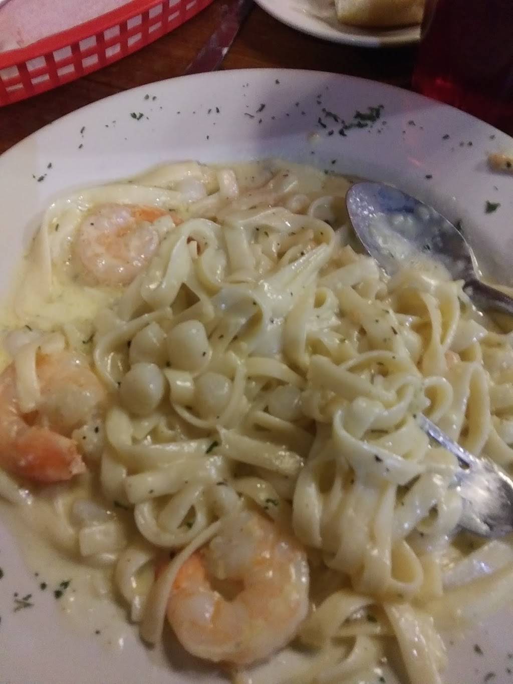 Lira Italian Restaurant | restaurant | 901 W Morton Ave, Jacksonville, IL 62650, USA | 2172430029 OR +1 217-243-0029