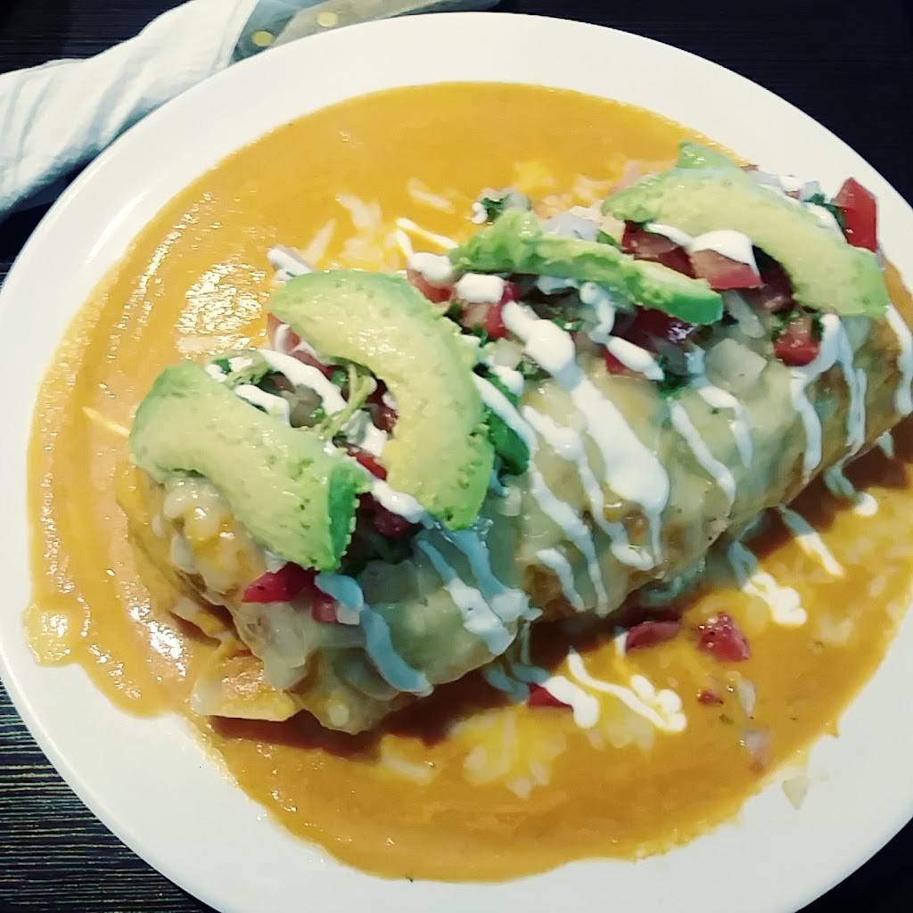 Yoguis Restaurant | restaurant | 9208 1/2 Alondra Blvd, Bellflower, CA 90706, USA | 5625268039 OR +1 562-526-8039