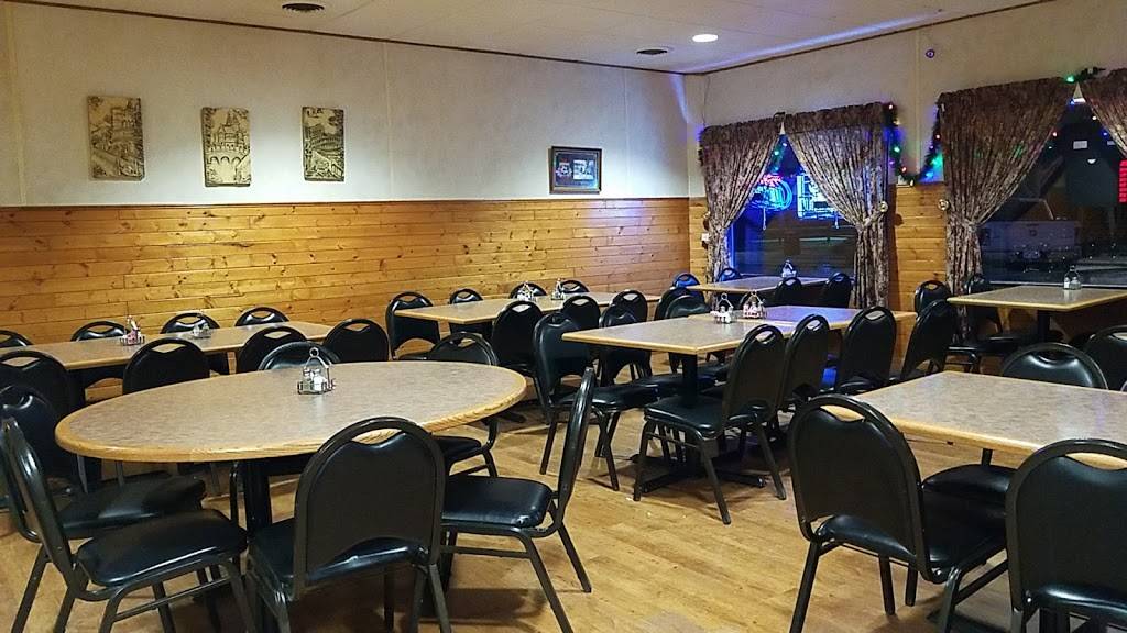 Marias Pizza | restaurant | 134 S Main St, Oregon, WI 53575, USA | 6088355455 OR +1 608-835-5455