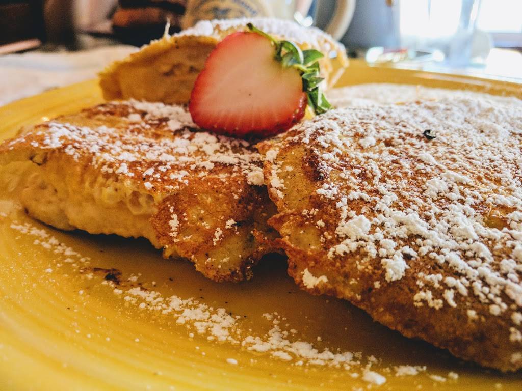 Country Road Cafe | restaurant | 26490 CO-74, Evergreen, CO 80439, USA | 3036741178 OR +1 303-674-1178