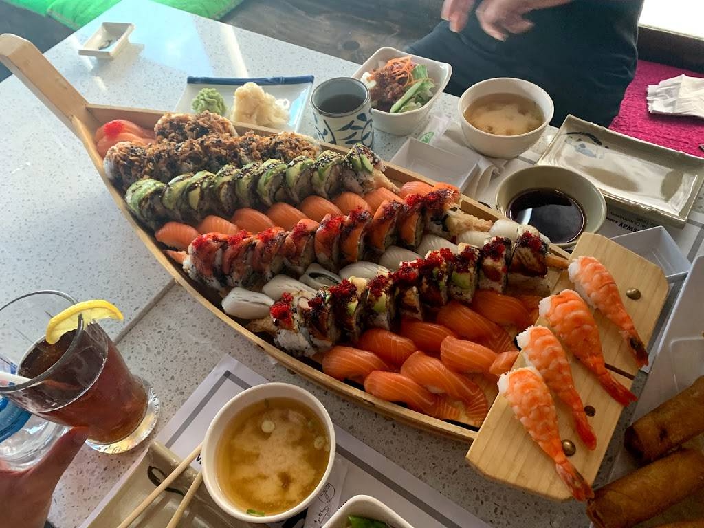 Sushi2Go Queensway | restaurant | 892 The Queensway, Etobicoke, ON M8Z 1P1, Canada | 4162594246 OR +1 416-259-4246