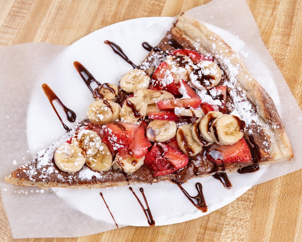 Valentines Pizzeria | restaurant | 239 E 203rd St, The Bronx, NY 10458, USA | 7186187773 OR +1 718-618-7773