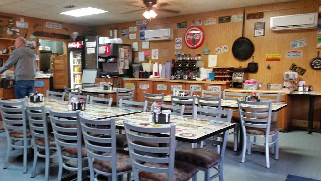 The Rusty Skillet | restaurant | 248 Main St, Warsaw, MO 65355, USA | 6604387660 OR +1 660-438-7660