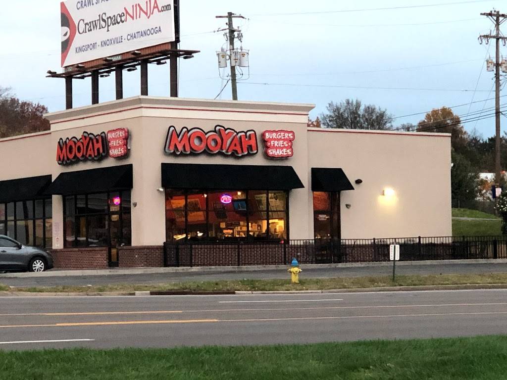 MOOYAH Burgers, Fries & Shakes | restaurant | 7301 Kingston Pike, Knoxville, TN 37919, USA | 8654741641 OR +1 865-474-1641