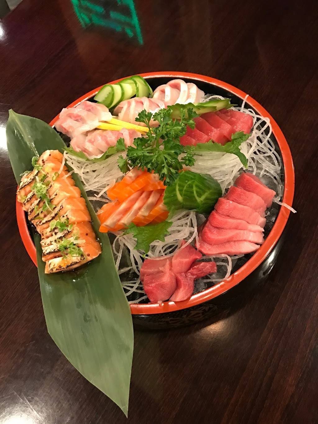 Super Sushi House | restaurant | 950 King Dr #104, Daly City, CA 94015, USA | 4158597829 OR +1 415-859-7829