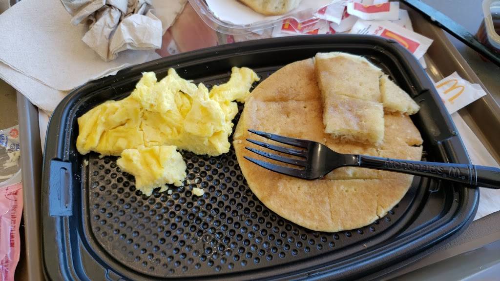 McDonalds | restaurant | 2410 W Broward Blvd, Fort Lauderdale, FL 33312, USA | 9545832631 OR +1 954-583-2631