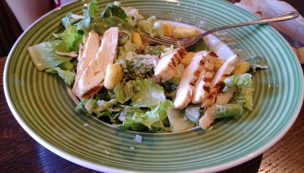 Applebees Grill + Bar | restaurant | 12600 Day St, Moreno Valley, CA 92553, USA | 9514131418 OR +1 951-413-1418