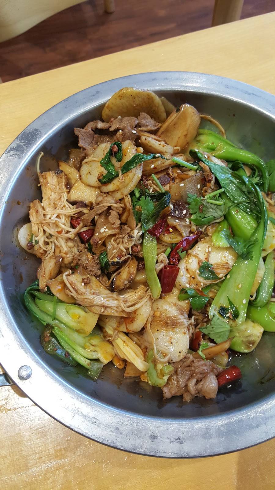 Big Wangs Cuisine | restaurant | 16051 Frederick Rd, Derwood, MD 20855, USA | 3019777676 OR +1 301-977-7676