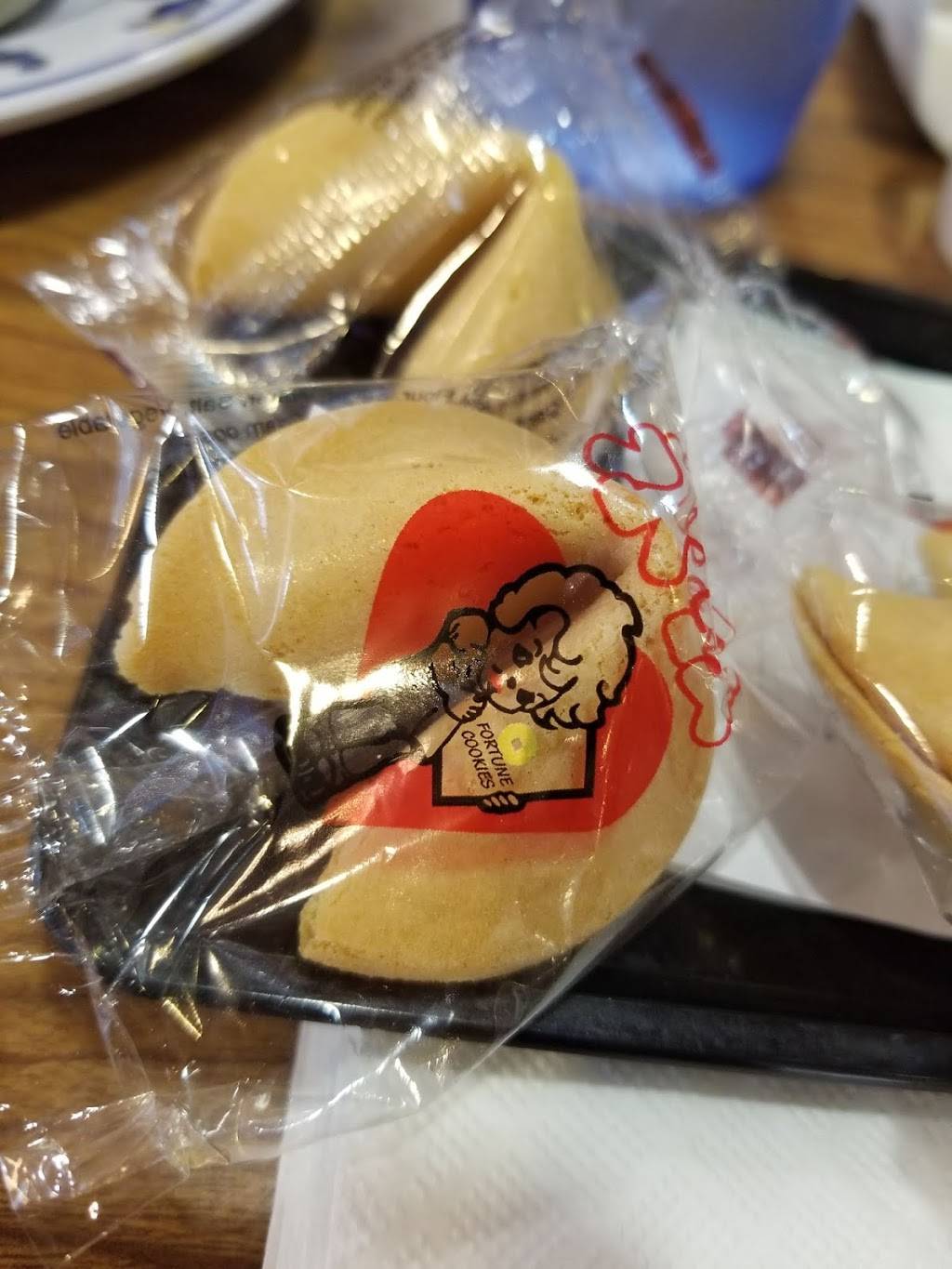 Golden China Buffet | restaurant | 520 Lovers Ln, Visalia, CA 93292, USA | 5597388388 OR +1 559-738-8388