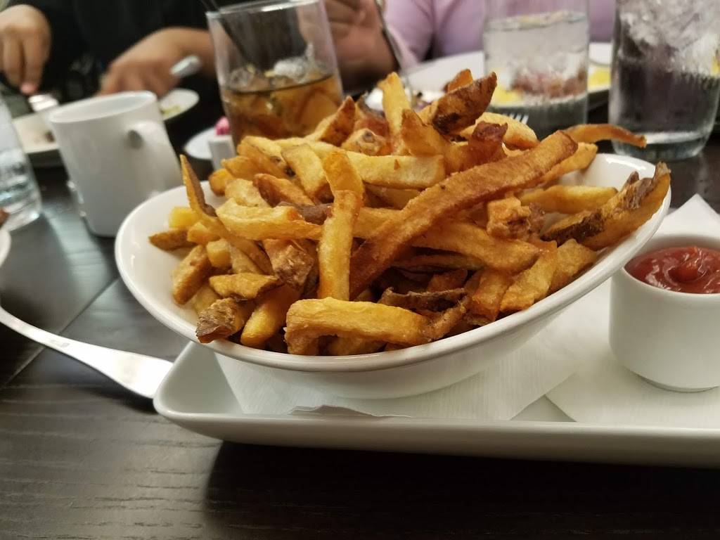 The Liberty Tavern | restaurant | 3195 Wilson Blvd, Arlington, VA 22201, USA | 7034659360 OR +1 703-465-9360