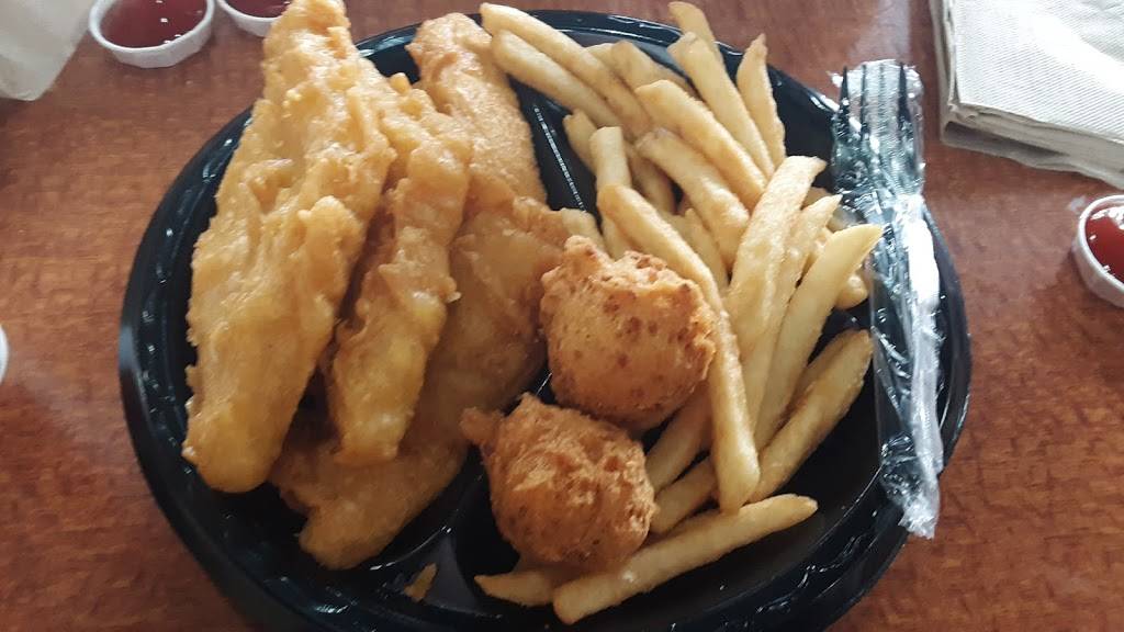 Long John Silvers | restaurant | 183 SW Military Dr, San Antonio, TX 78221, USA | 2105910604 OR +1 210-591-0604