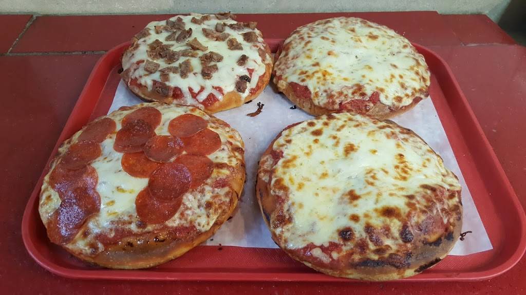 Cousins Pizza | restaurant | 187 Rivervale Rd # 4, River Vale, NJ 07675, USA | 2016663100 OR +1 201-666-3100