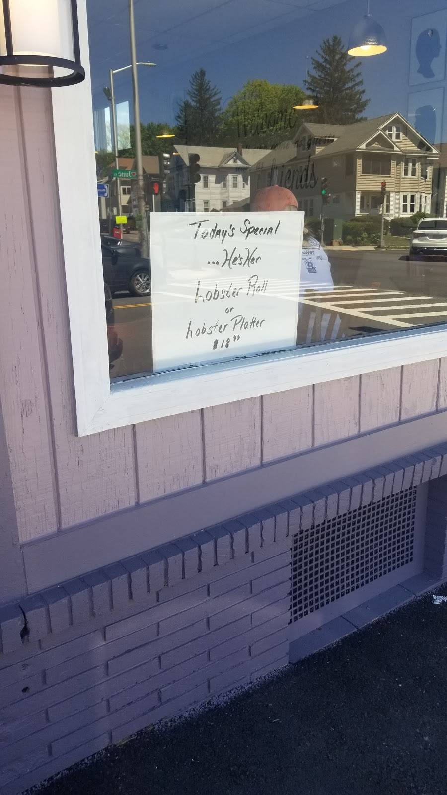 Friends Cafe | restaurant | 120 June St, Worcester, MA 01602, USA | 5083401050 OR +1 508-340-1050