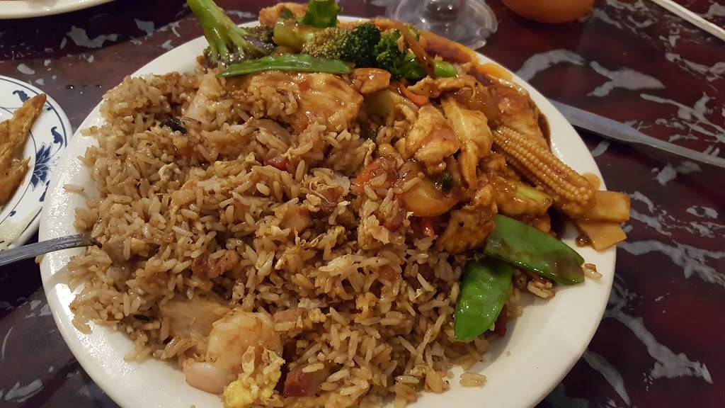 Lee House | restaurant | 909 W Brandon Blvd, Brandon, FL 33511, USA | 8136616888 OR +1 813-661-6888