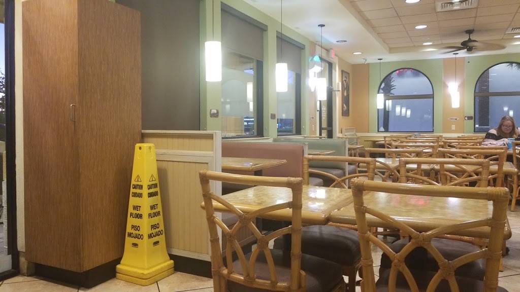 Pollo Tropical | restaurant | 4863 Gate Pkwy N, Jacksonville, FL 32246, USA | 9046469707 OR +1 904-646-9707