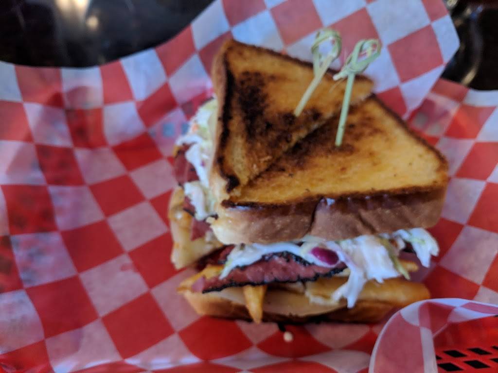 Last Stand Tavern | restaurant | 32138 CO-72, Golden, CO 80403, USA | 3036423180 OR +1 303-642-3180